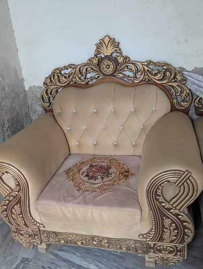 Royal Style 6 Seater Sofa Set (Beige & Golden)