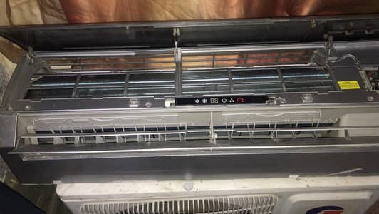 G 10 model gree inverter a. c for sale