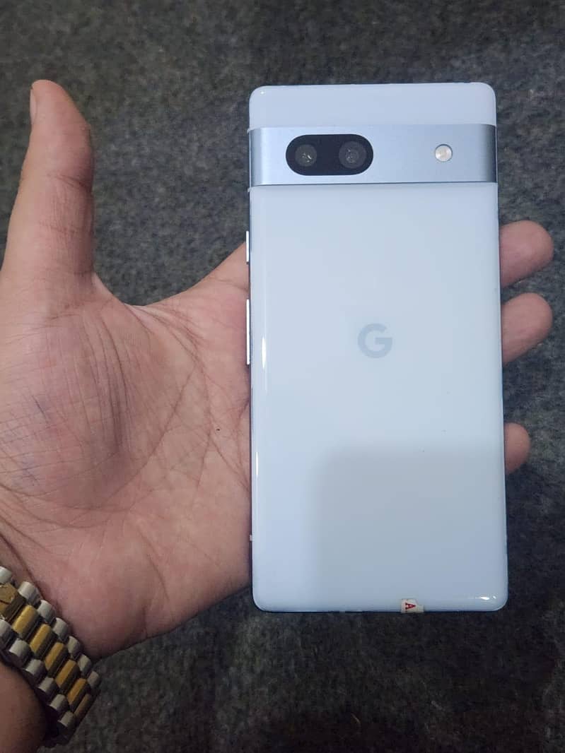 Google Pixel 7a 1