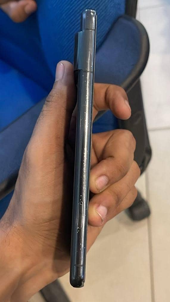 Google Pixel 8 Pro 2