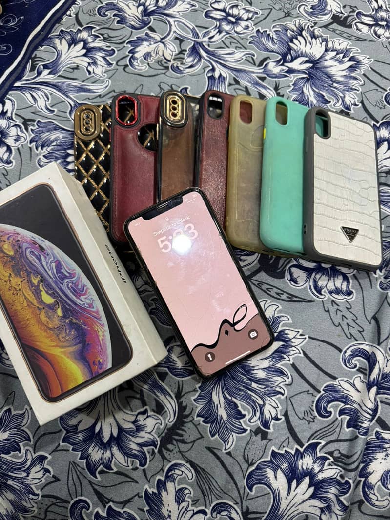Apple iPhone XS 6