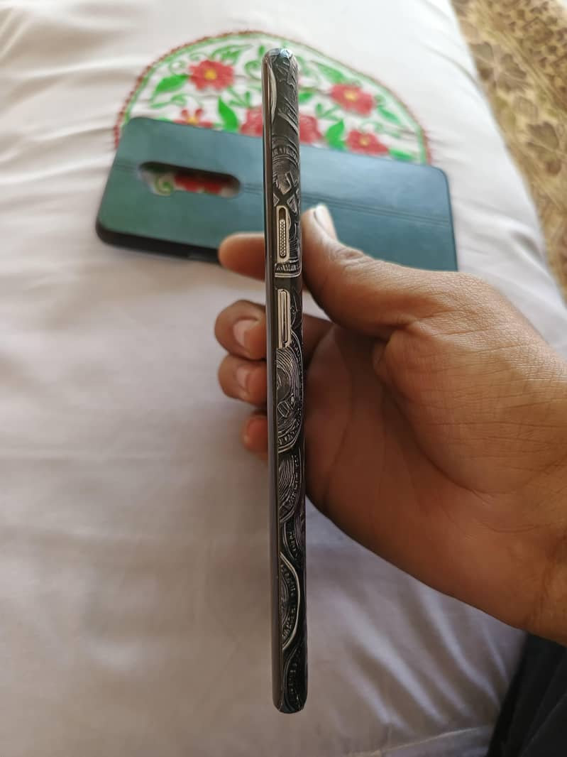 One Plus 7 Pro 3