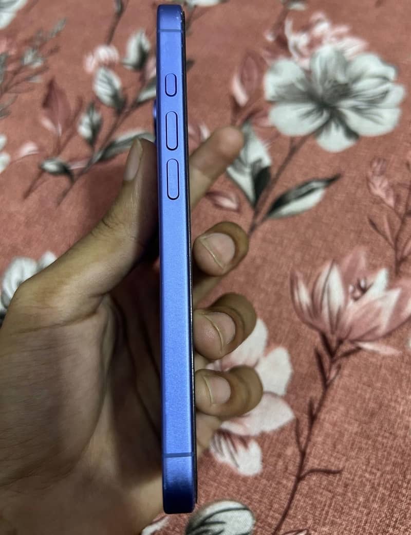 iPhone 16 jv 2