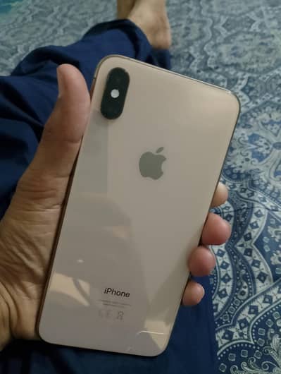 iphone Xs max lush condition
