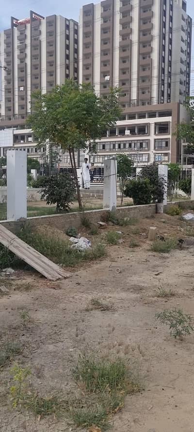 400 SB commercial main 200ft samama mall opposite Gulshan-e-maymar