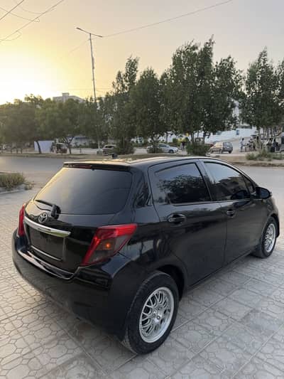 Toyota Vitz 2013/17 own engine in mint condition