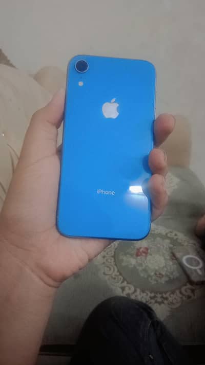 Apple iPhone XR