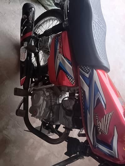 honda 125 black clr