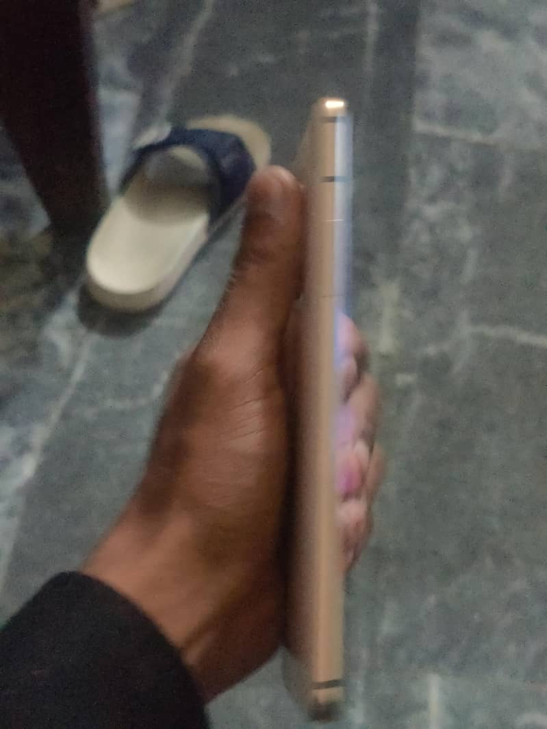 One Plus 7 Pro 3