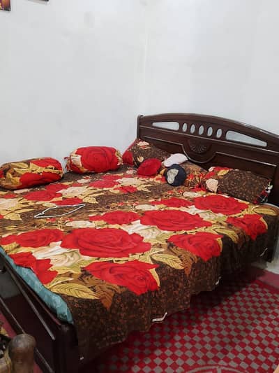 Bed with spring foam 0336545098t