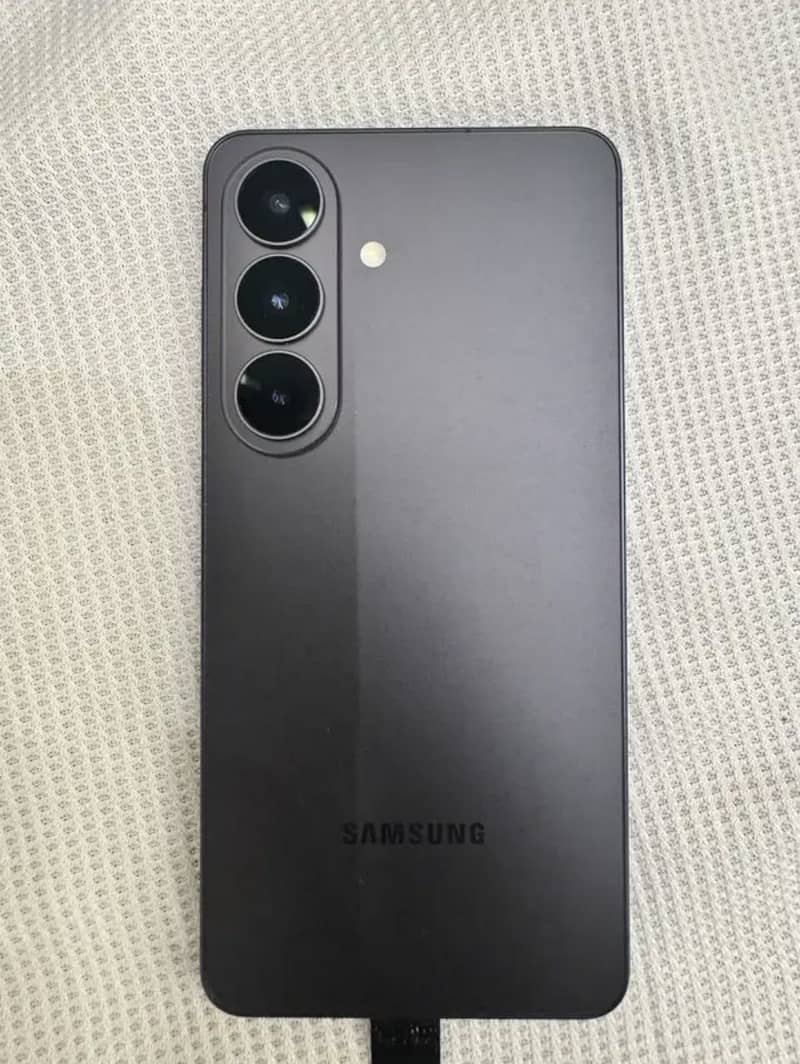 Samsung S26 3
