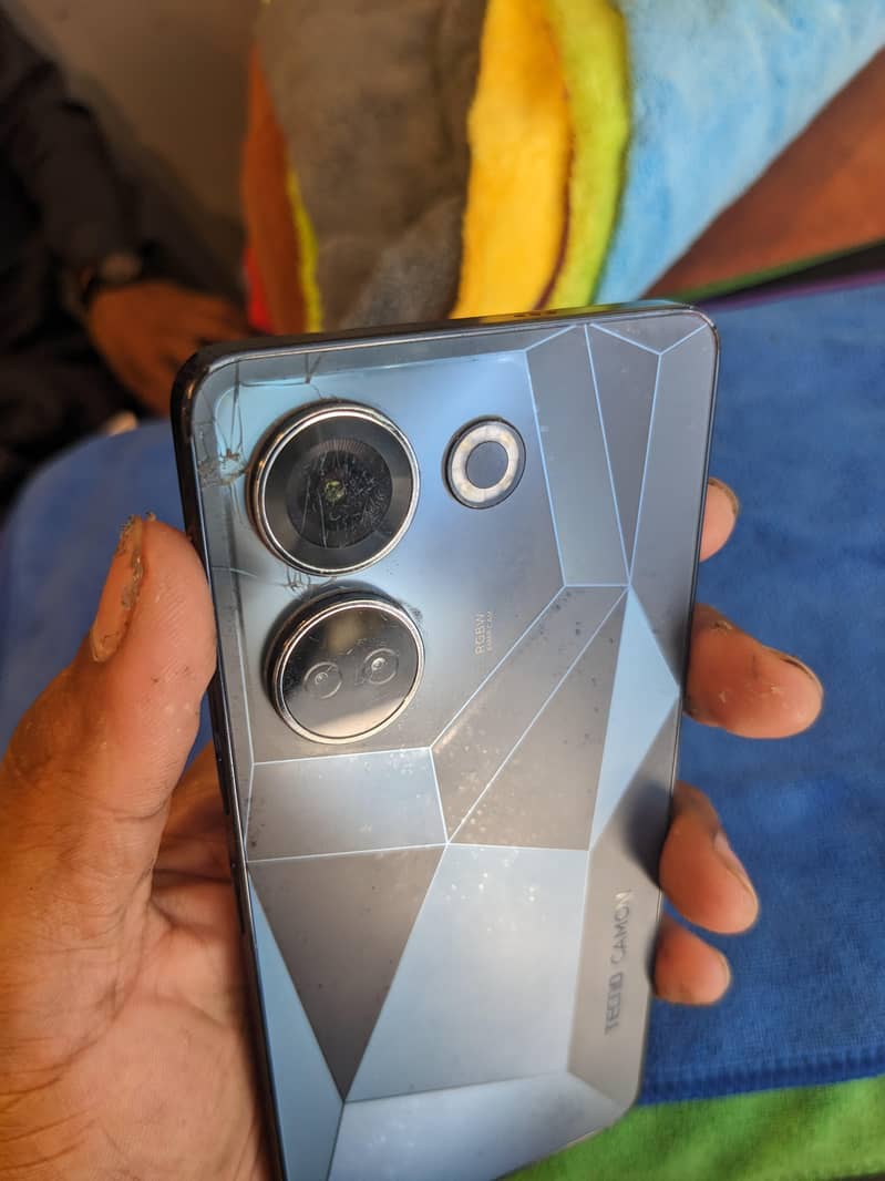 Tecno CAMON 20 1