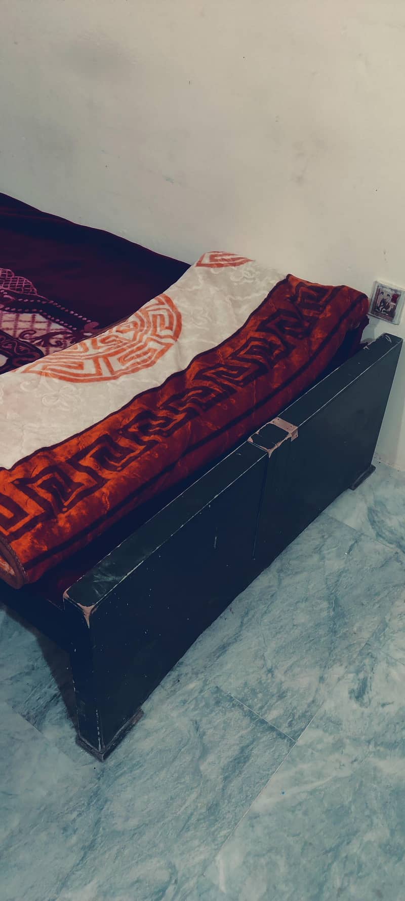 Single Bed 1