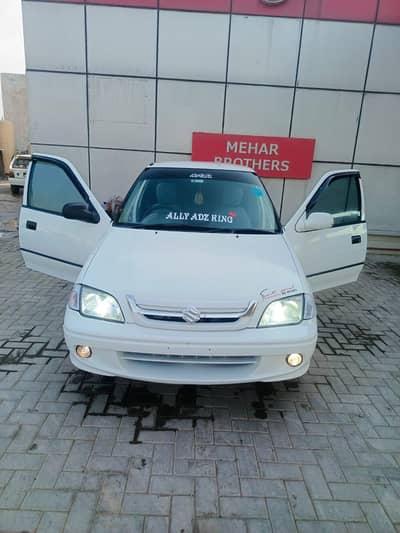 Suzuki Cultus 2004 for sale in excellent condition