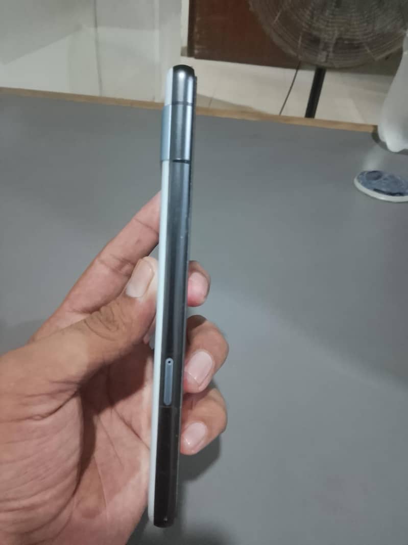 Google Pixel 7a 9