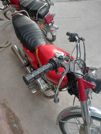 CG 125