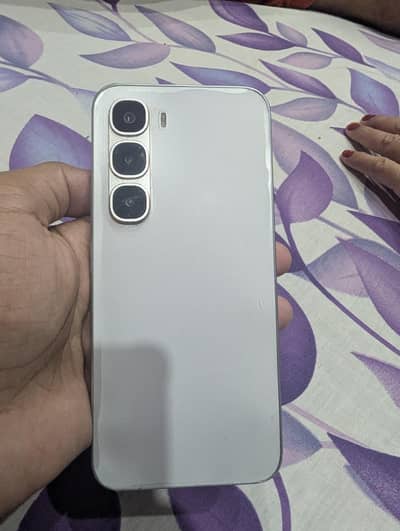 Infinix Hot 60 Pro