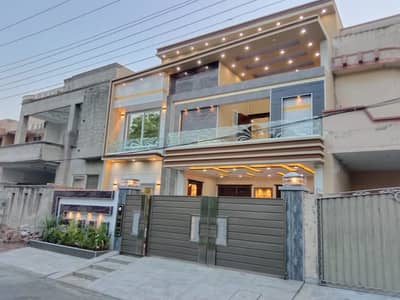 12 Marla Brand New Luxury Modern Style All Original Picture Attached With Direct Meeting For Sale In Johar Town phase 2