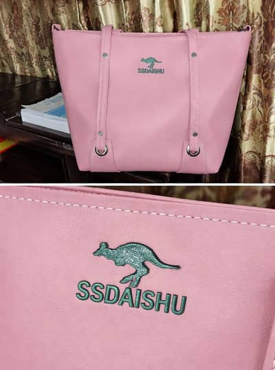 Perashoot handbag in pink colour