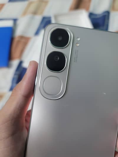 Vivo Y200