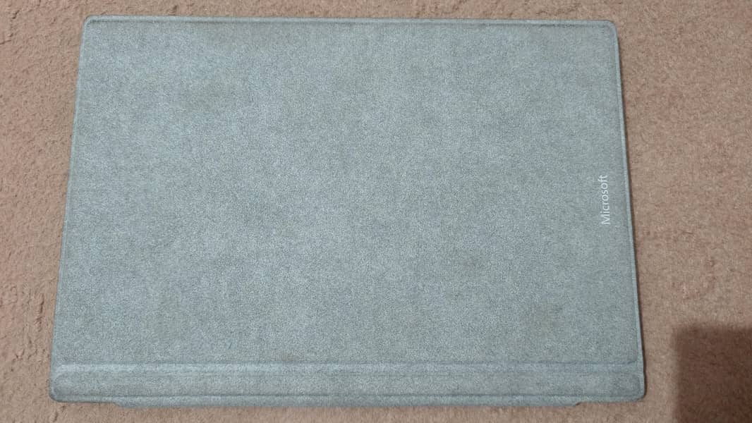 Microsoft Surface Pro 5 13