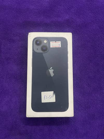 Apple iPhone 13