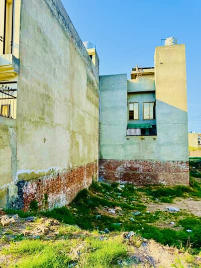 5 Marla Plot For Sale O Block Prime Location