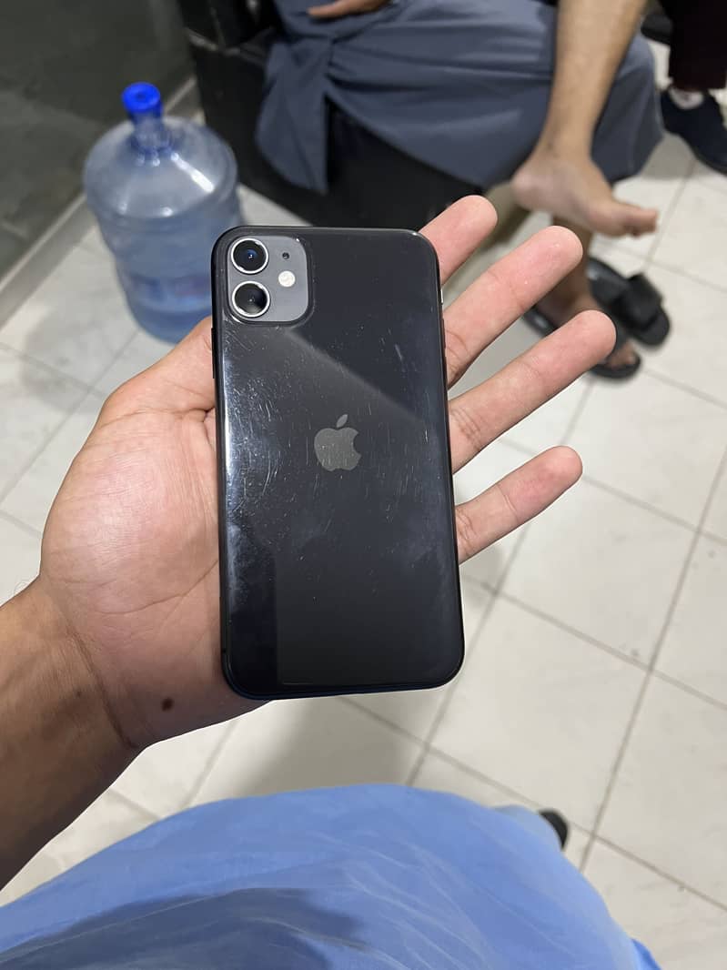 Apple iPhone 11 0
