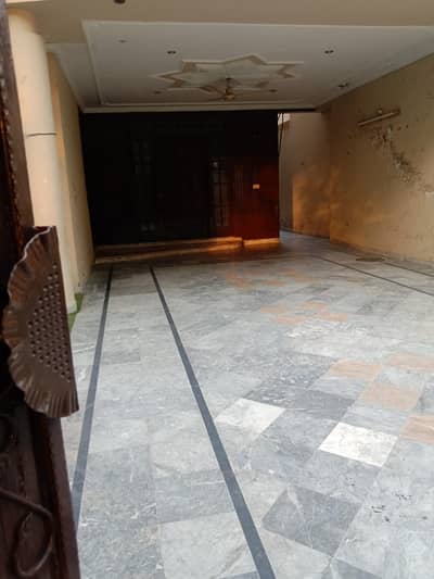 1 Kanal 80 Feet Fresh NoC Super Hot Location All Original Picture Attached With Direct Owner Meeting For Sale In Johar Town Phase 2.