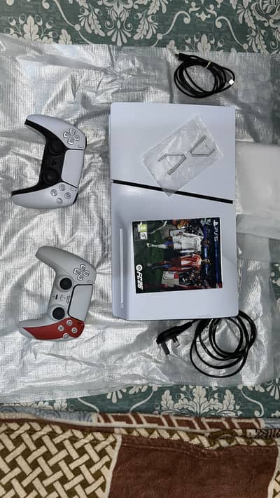 Playstation 5 slim disc edition fc'26 bundle 1Tb