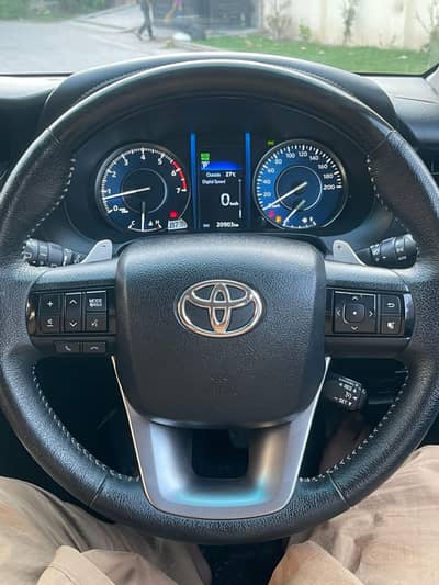 Toyota Fortuner G 2022
