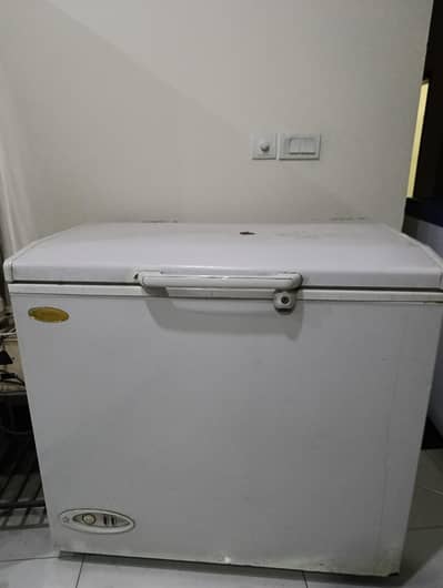 Refrigerator for sale