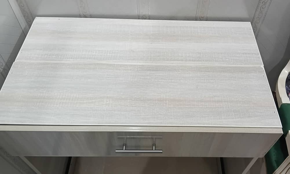 Study Table with Big drawer 2