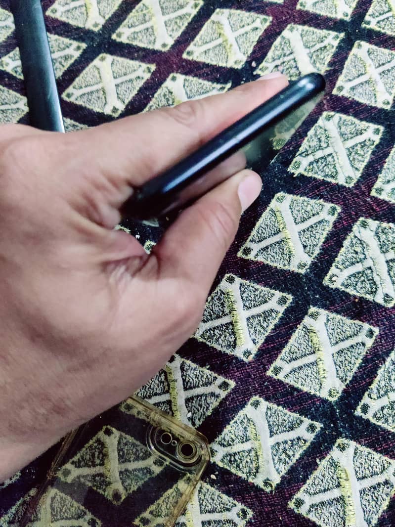 Apple iPhone 7 4
