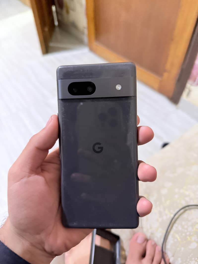 Google Pixel 7a 1
