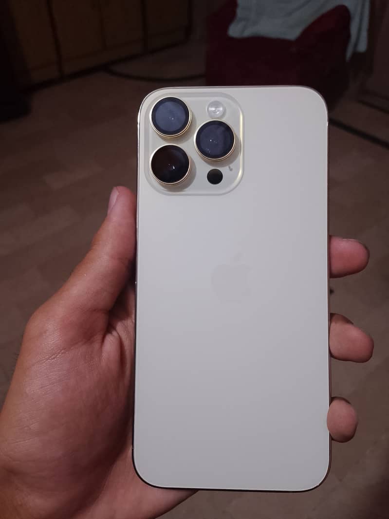 IPhone 14 Pro Max 0