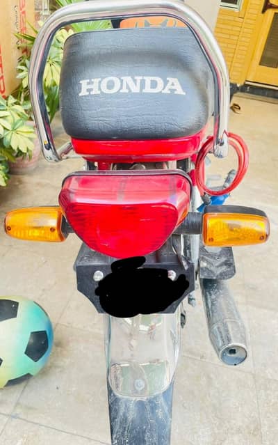 Honda CD 70 2024/2025