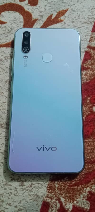 vivo  y17r  8ram 256gp