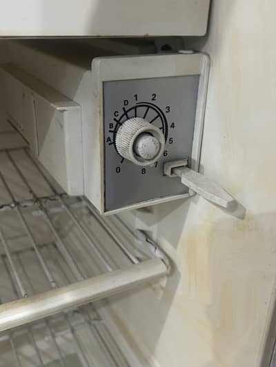 PEL ROOM SIZE FRIDGE FOR SALE