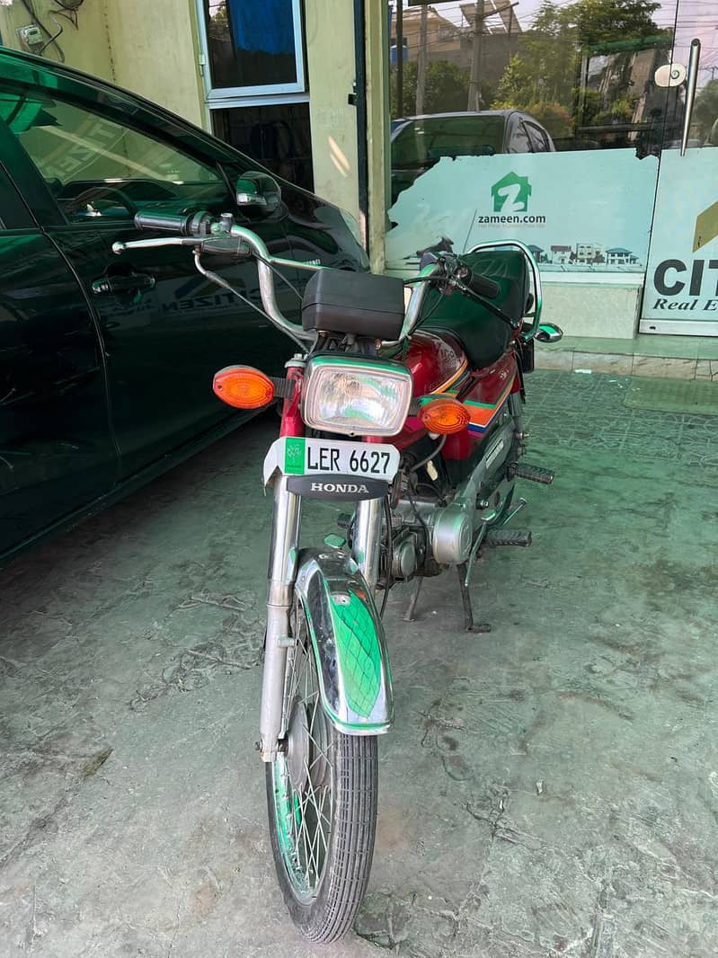 2011 CD70 1
