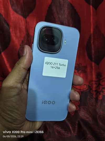 Iqoo Z11 turbo 16gb 256gb
