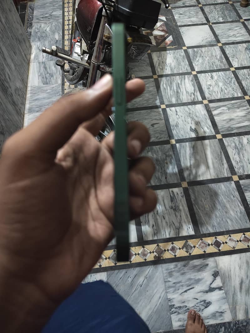 iphone 13 6