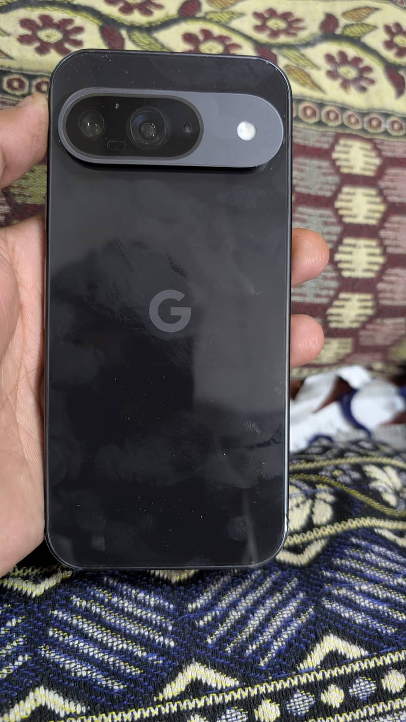 Google Pixel 9 3