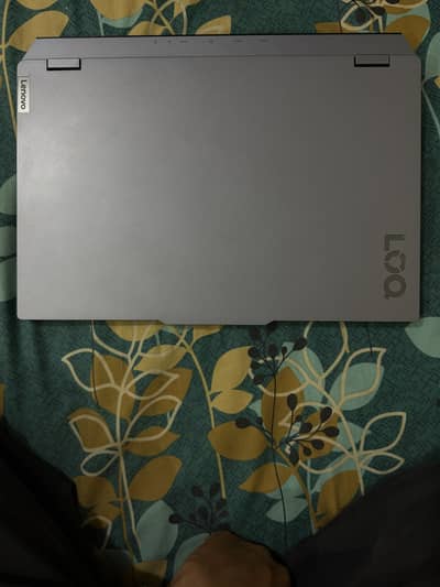 Lenovo LOQ 15 | RTX 4050 - 6 GB | DDR5 16 GB (8+8) | AMD RYZEN 7 HS