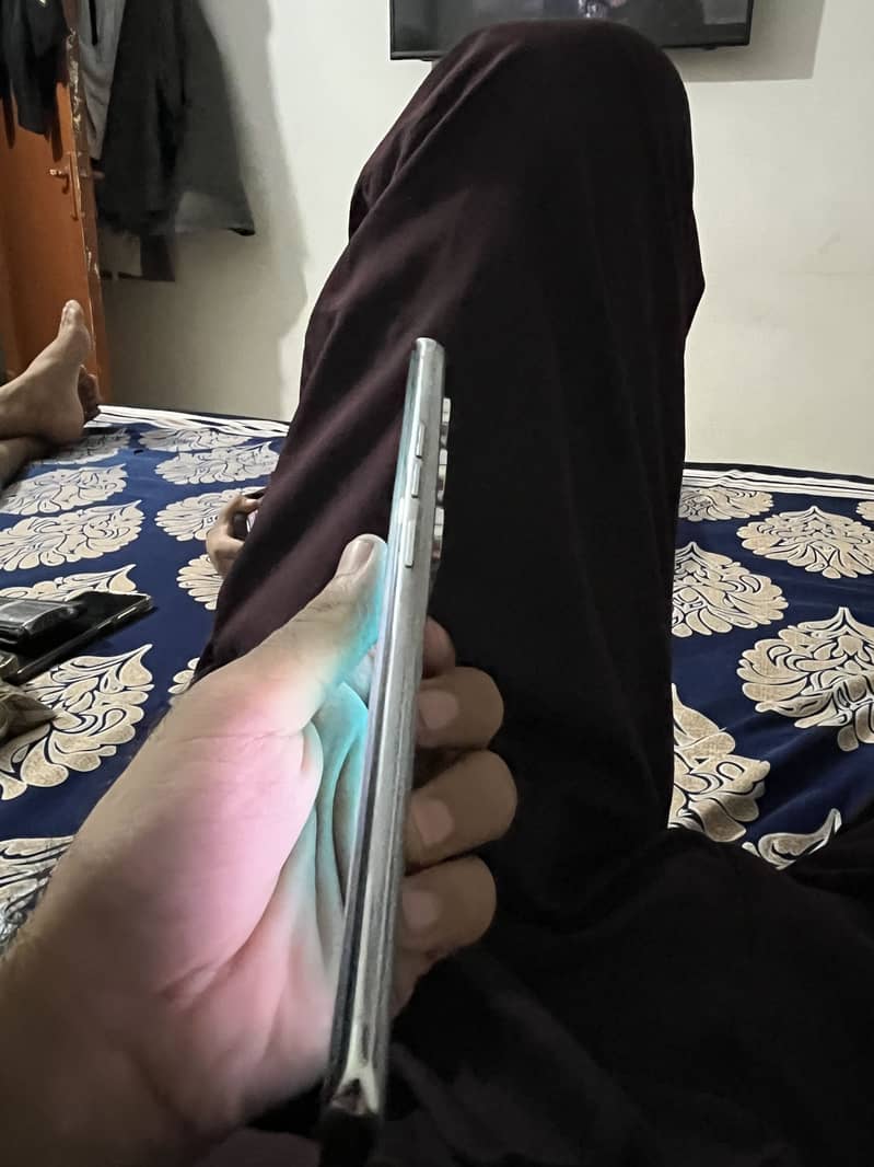 Tecno CAMON 40 Pro 3