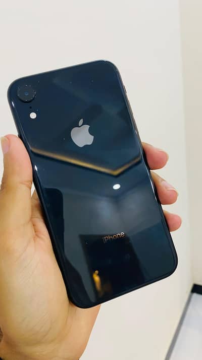 Apple iPhone XR