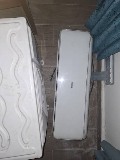 Haier Spli AC on urgent sale!