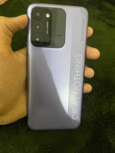 Tecno Spark 8C