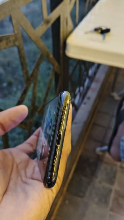 Apple iPhone XS