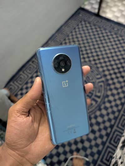 One Plus 7T - 8/128 GB - All Ok , PTA Approve
